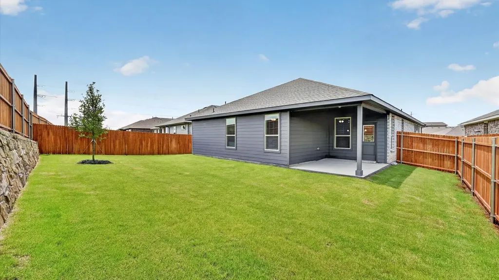 133 Hawksbill Lane Rhome TX 76078