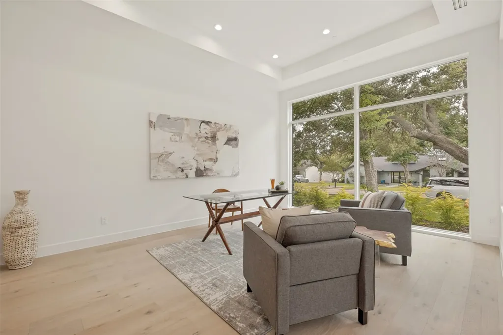 6633 Greenwich Lane Dallas TX 75230
