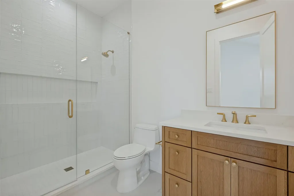 6633 Greenwich Lane Dallas TX 75230
