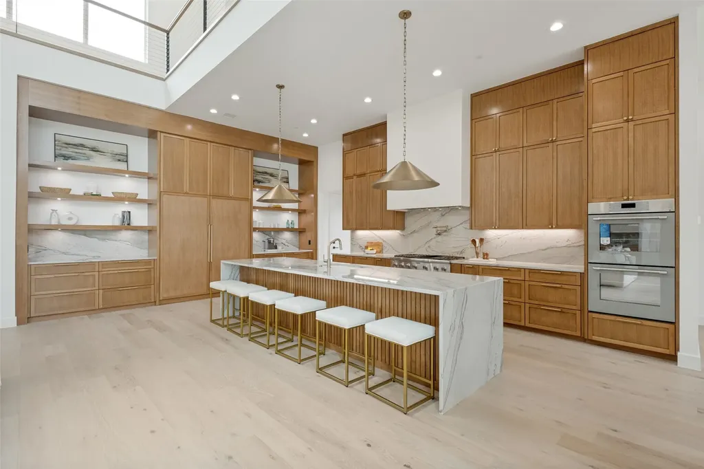 6633 Greenwich Lane Dallas TX 75230