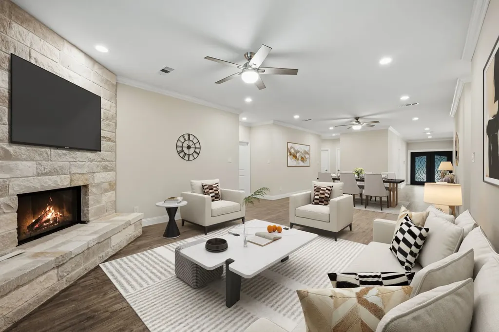899 E Jefferson Street Van Alstyne TX 75495