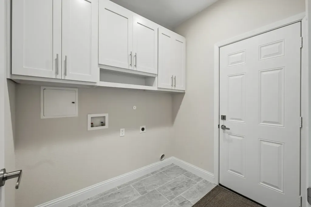 899 E Jefferson Street Van Alstyne TX 75495