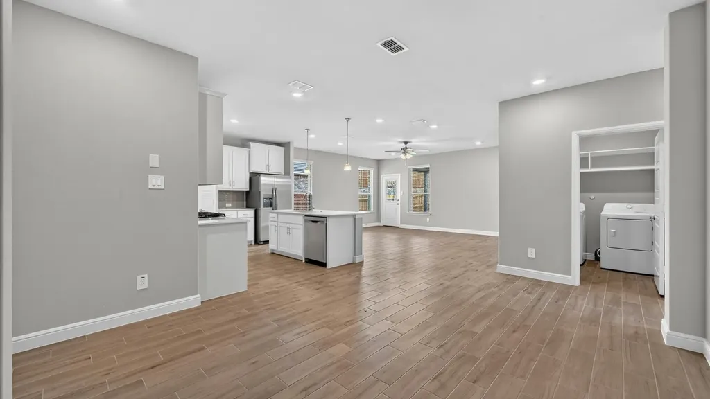 200 Windmill Drive Rhome TX 76078
