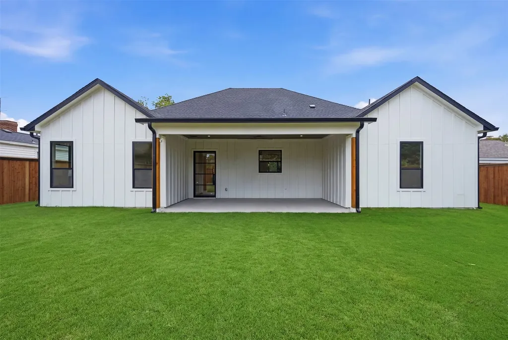 6404 Camp Bowie Boulevard Fort Worth TX 76116