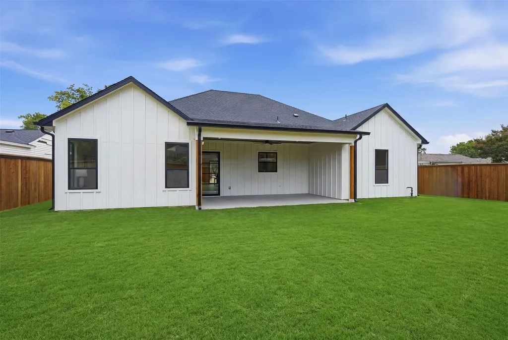 6404 Camp Bowie Boulevard Fort Worth TX 76116