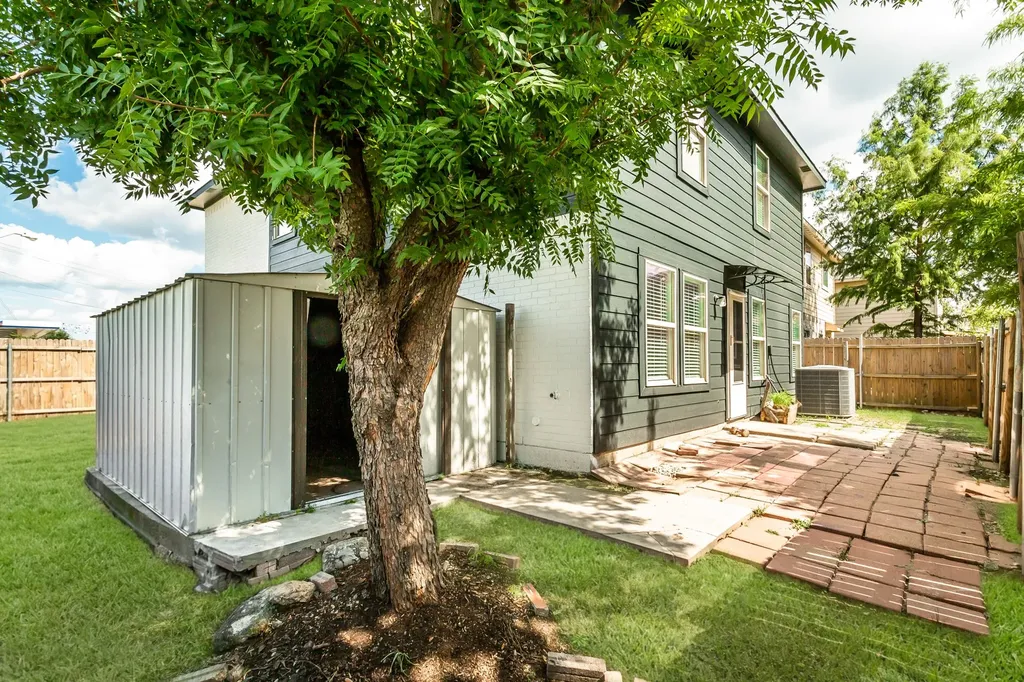 3615 Rio Blanco Drive Dallas TX 75227