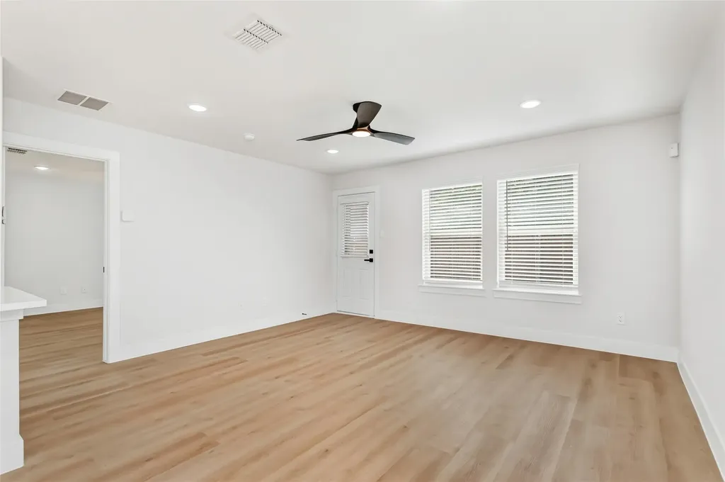 3615 Rio Blanco Drive Dallas TX 75227