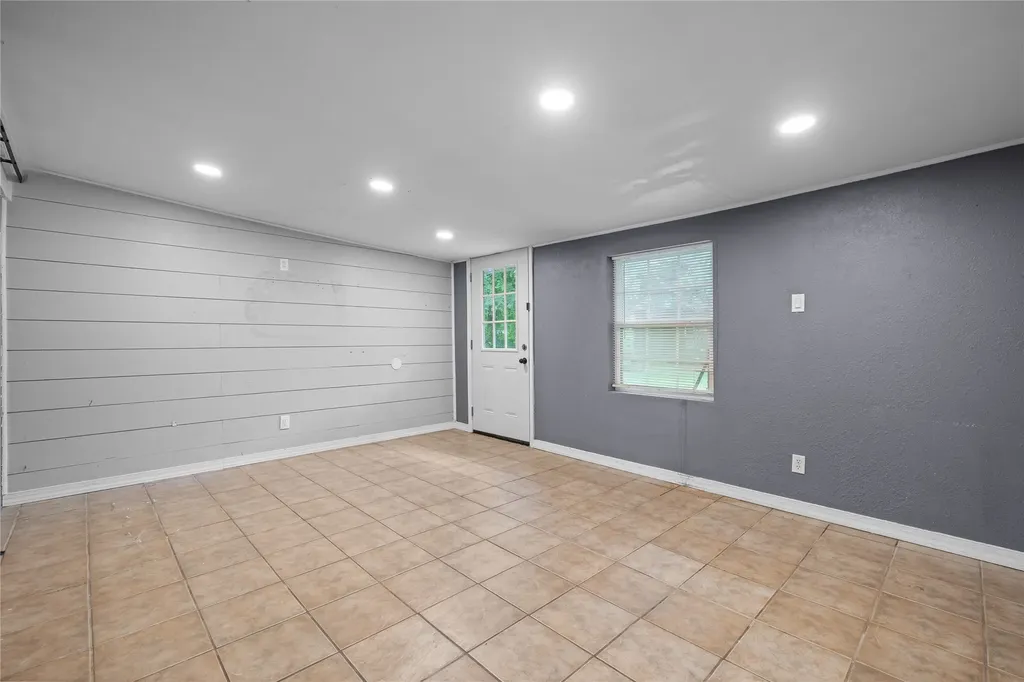 1451 Forrest Drive Canton TX 75103