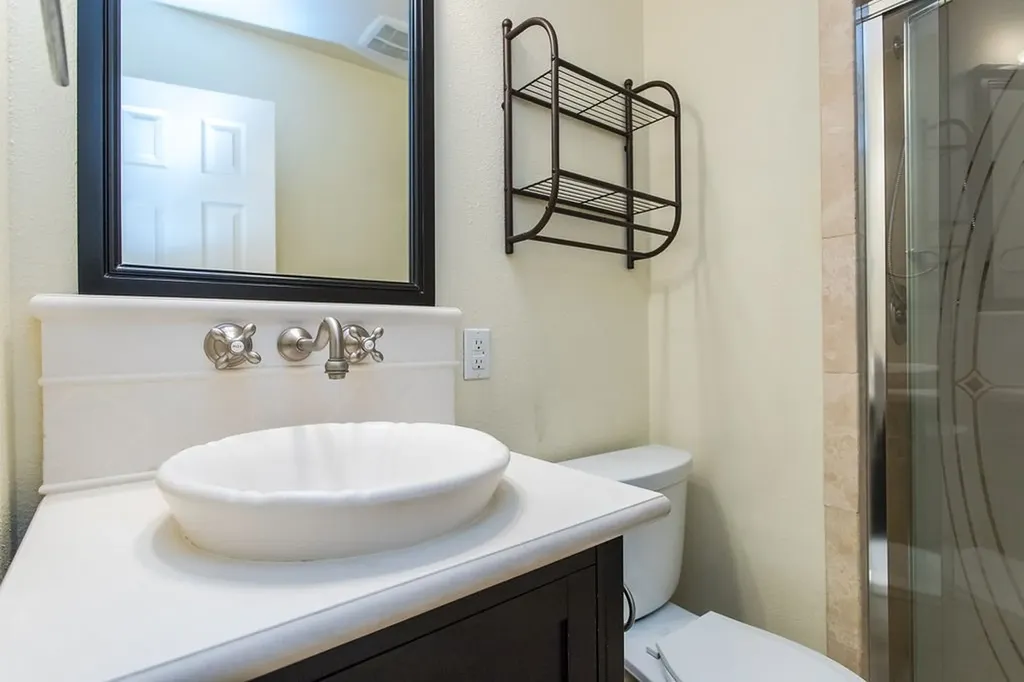 4225 Reaumur Drive Dallas TX 75229