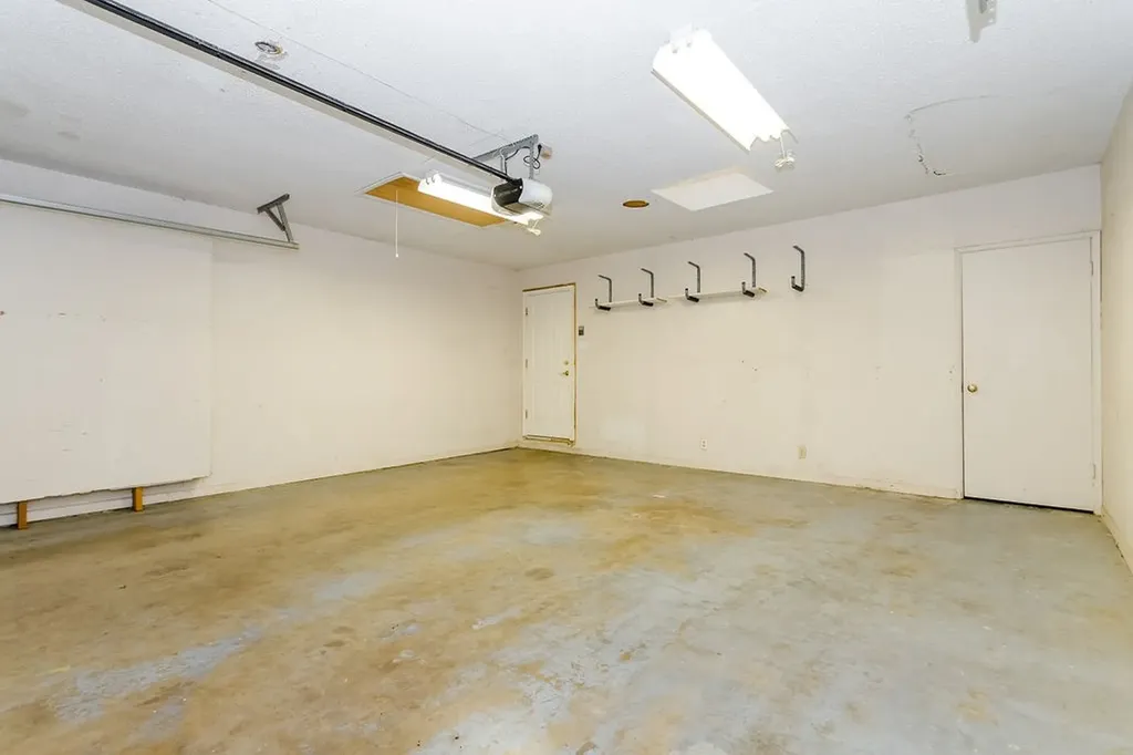 4225 Reaumur Drive Dallas TX 75229
