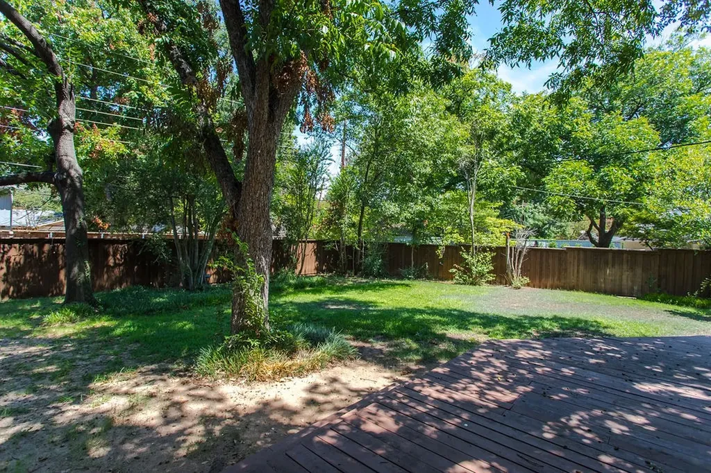 4225 Reaumur Drive Dallas TX 75229
