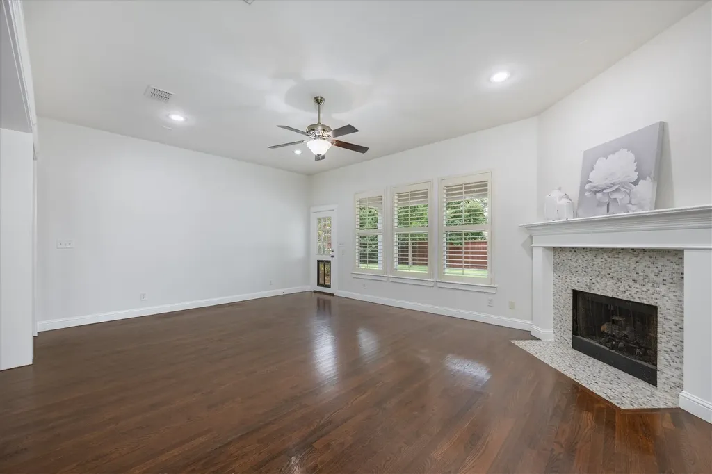 7112 Ripley Street Mckinney TX 75071