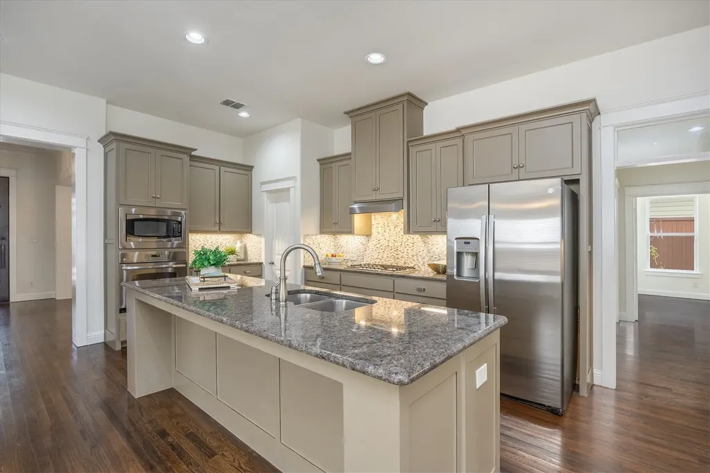 7112 Ripley Street Mckinney TX 75071