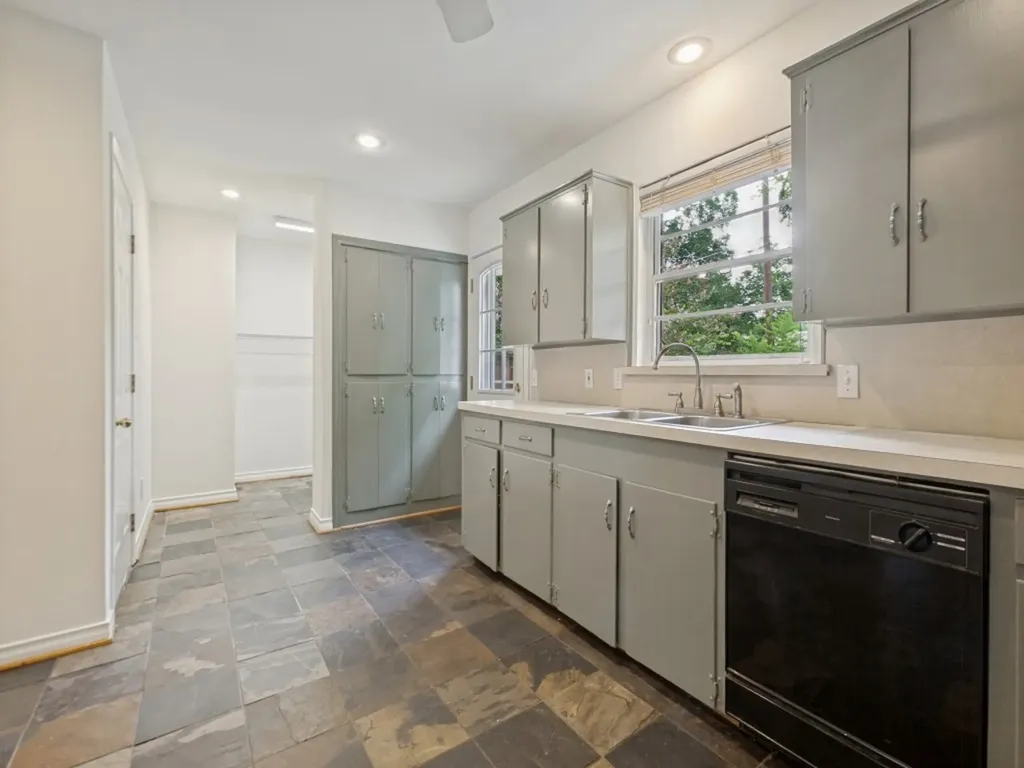 600 Ridgedale Drive Richardson TX 75080