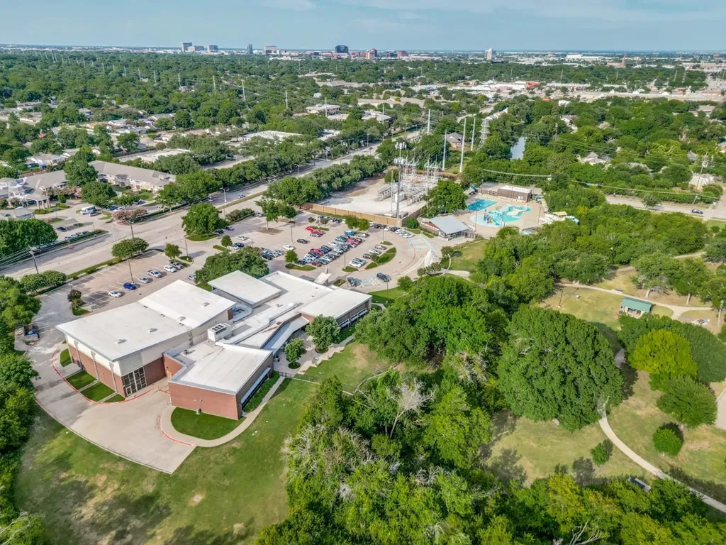 600 Ridgedale Drive Richardson TX 75080