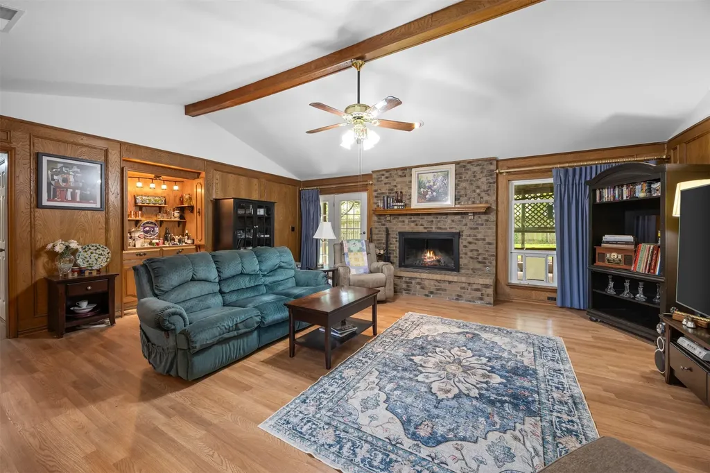 1108 Joanne Circle Greenville TX 75402
