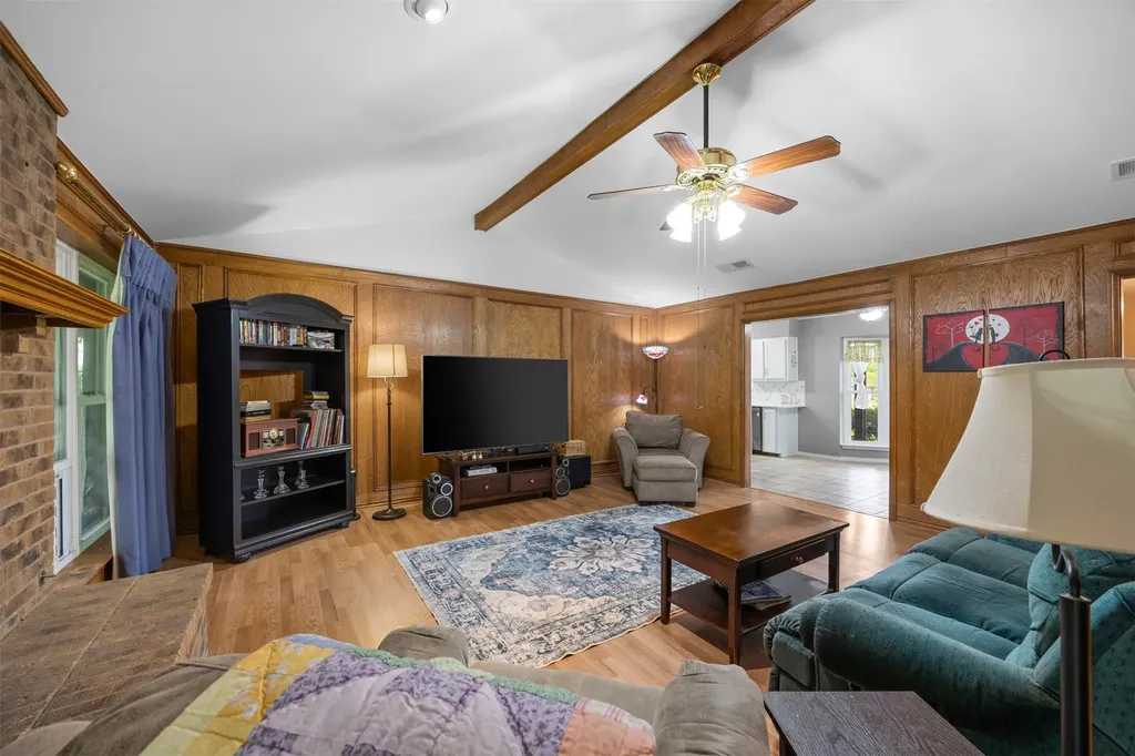 1108 Joanne Circle Greenville TX 75402