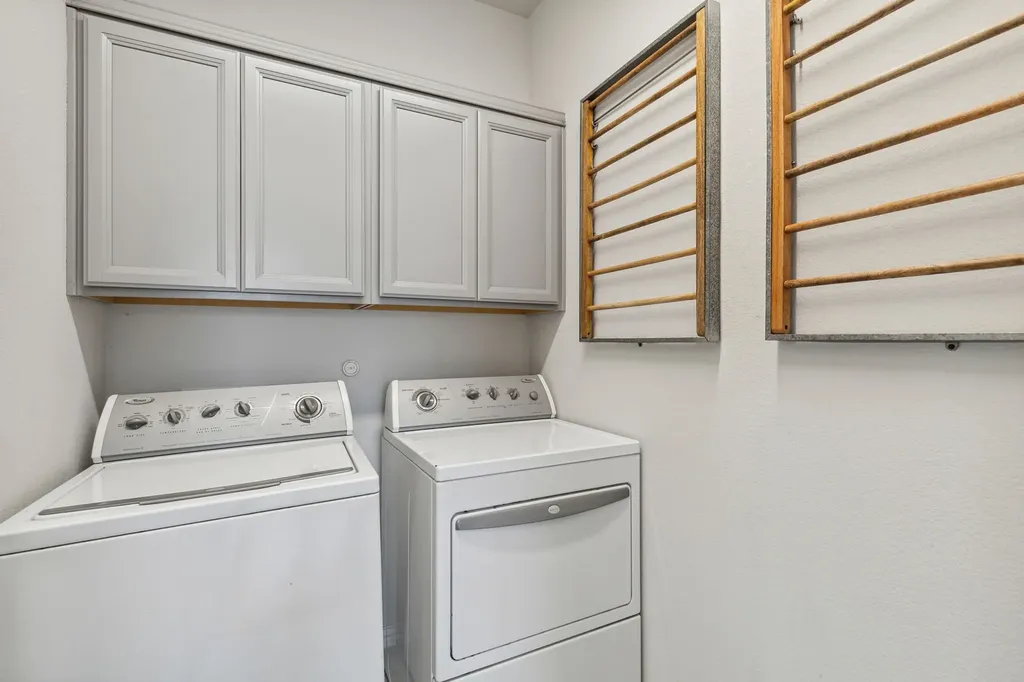 1833 Meadow Trail Lane Aubrey TX 76227