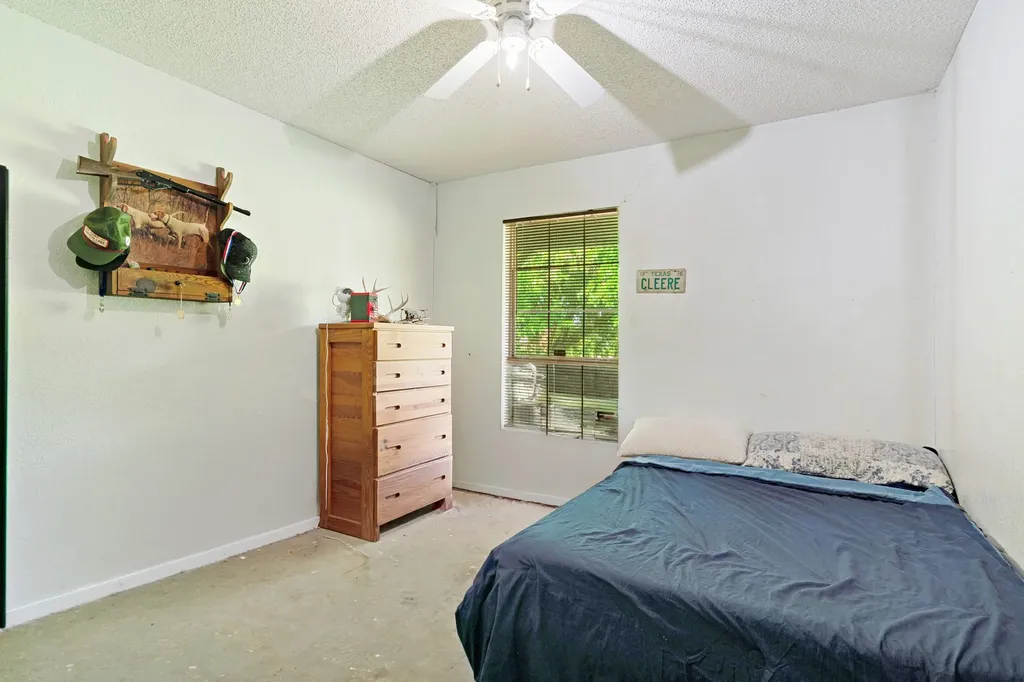 2640 3 Rd St SE Paris TX 75460