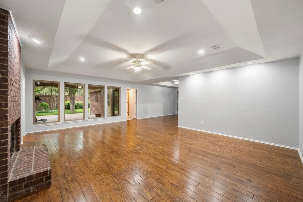 2403 Oak Shadow Court Arlington TX 76017