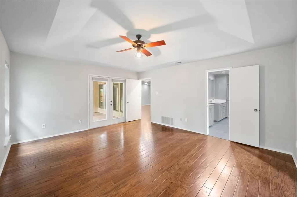 2403 Oak Shadow Court Arlington TX 76017