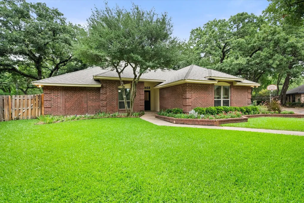2403 Oak Shadow Court Arlington TX 76017
