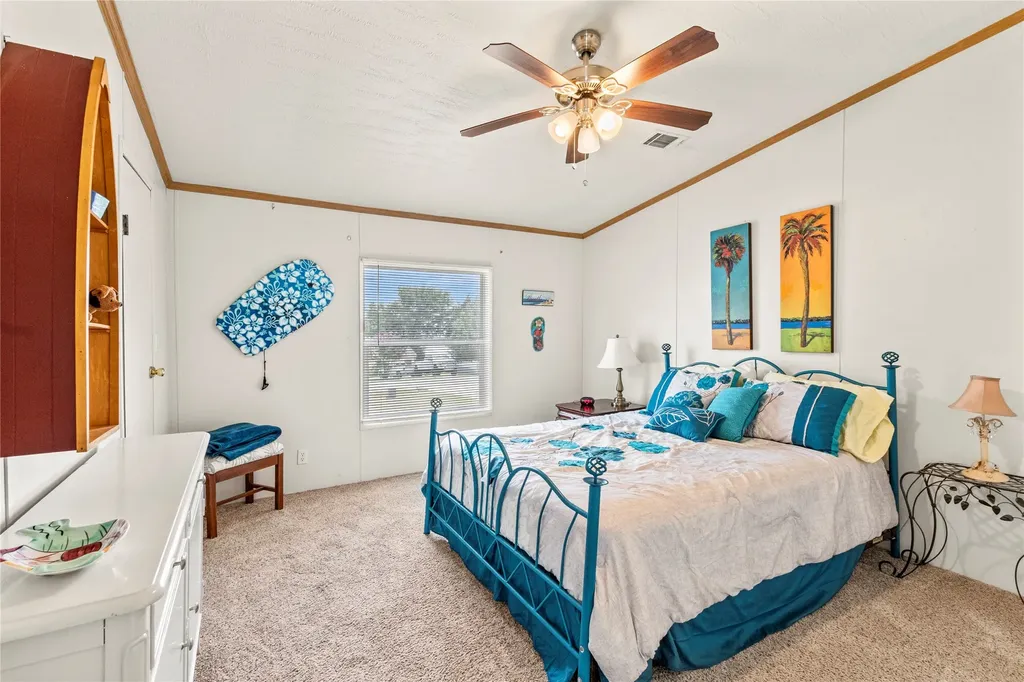 10245 Northlake Circle Kemp TX 75143