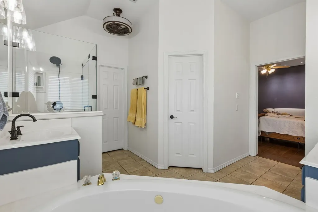 1901 Saw Tooth Court Haslet TX 76052