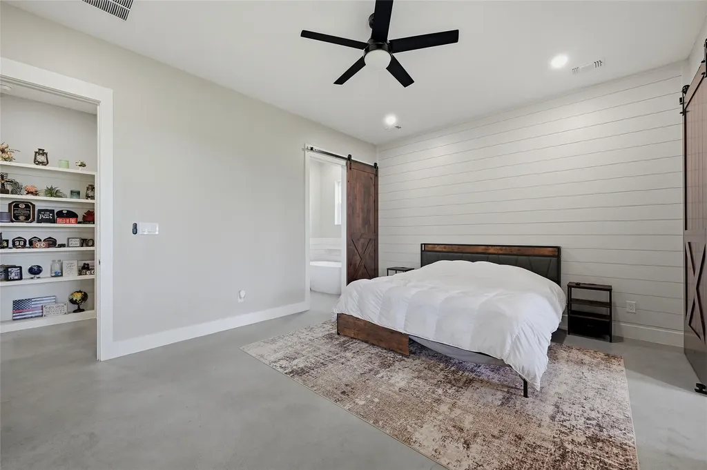 119 Arkansas Road Sadler TX 76264