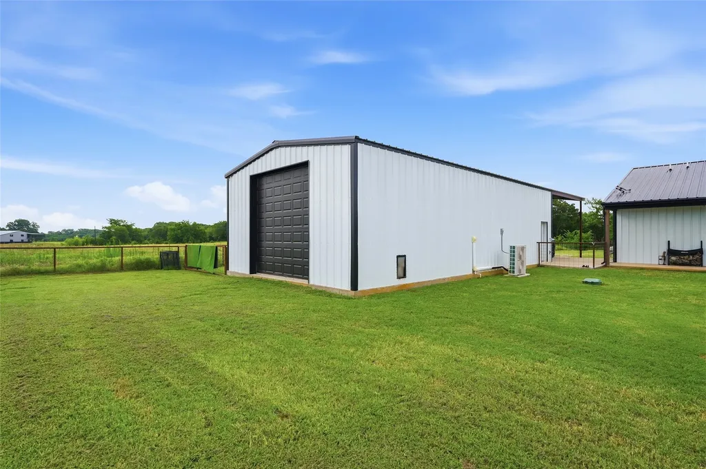 119 Arkansas Road Sadler TX 76264