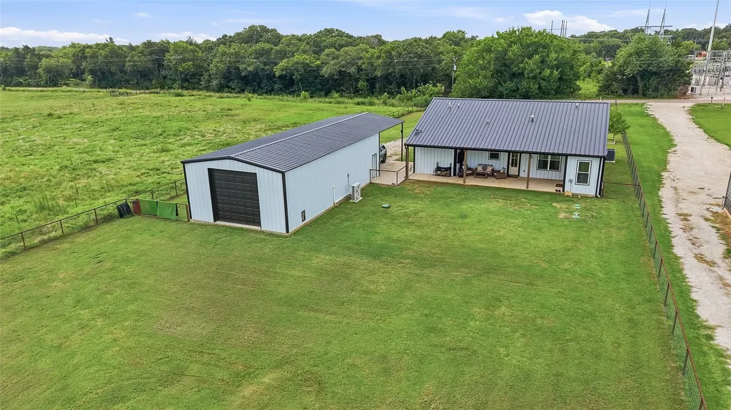 119 Arkansas Road Sadler TX 76264