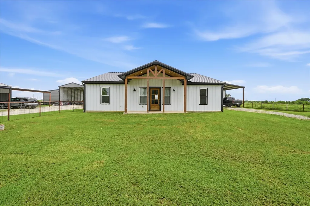 119 Arkansas Road Sadler TX 76264