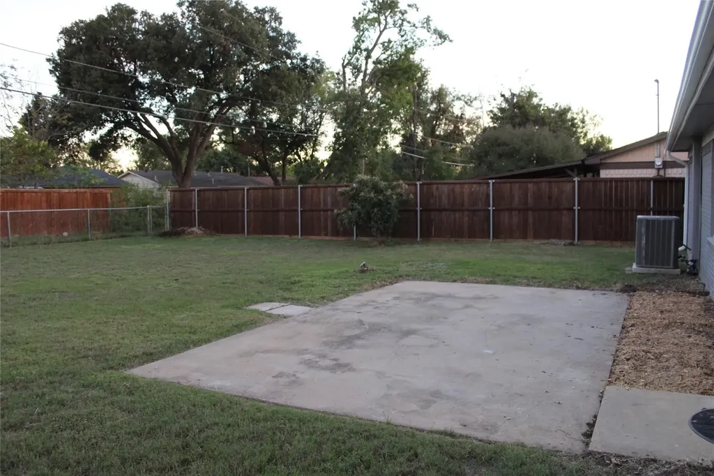 13846 Sundown Trail Farmers Branch TX 75234