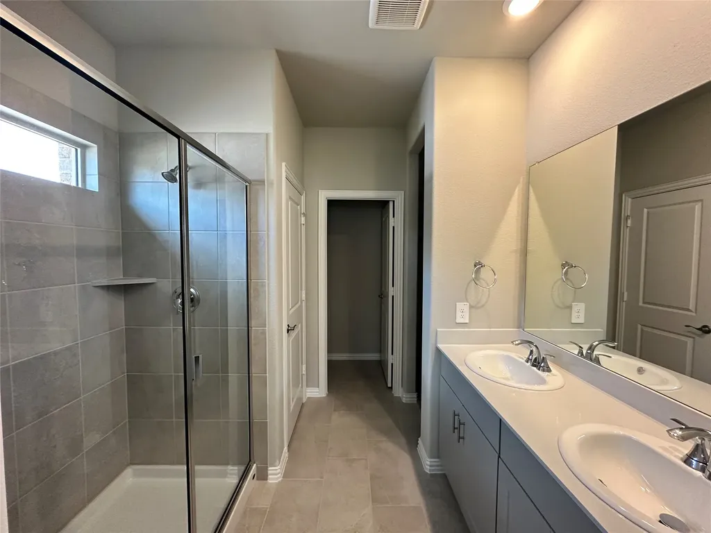 512 Dorothy Drive Mckinney TX 75071