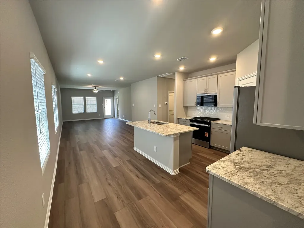 512 Dorothy Drive Mckinney TX 75071