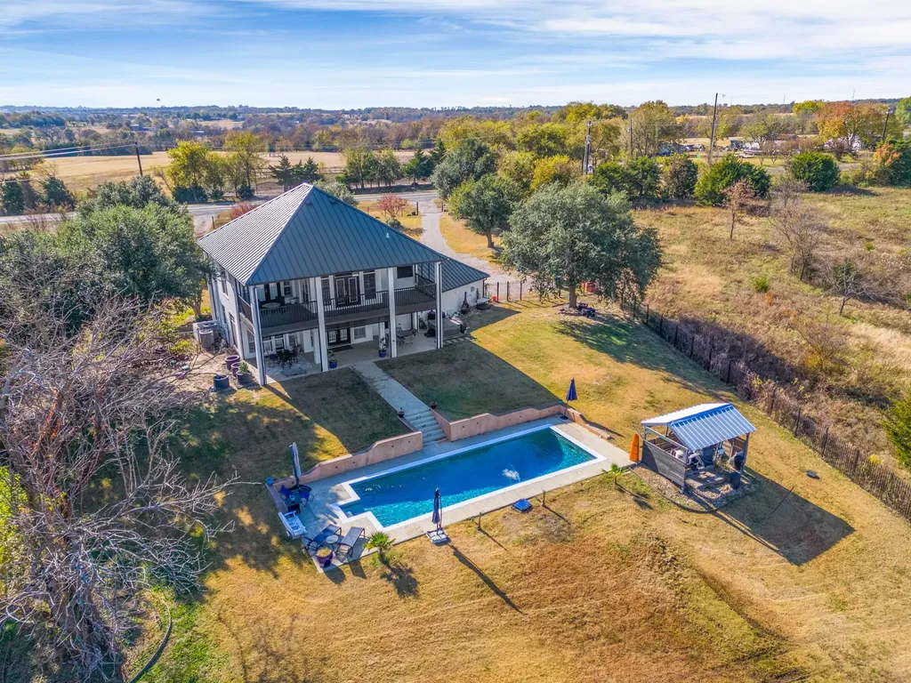 7811 Fm 902 Sherman TX 75092