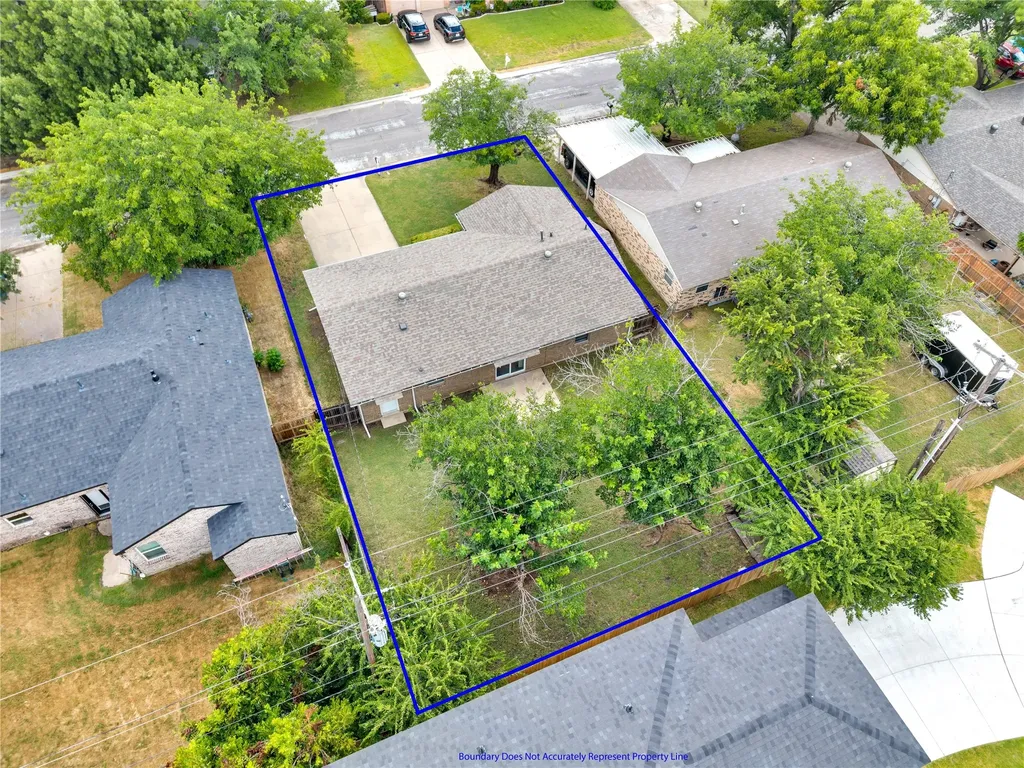 6075 Lalagray Lane Watauga TX 76148