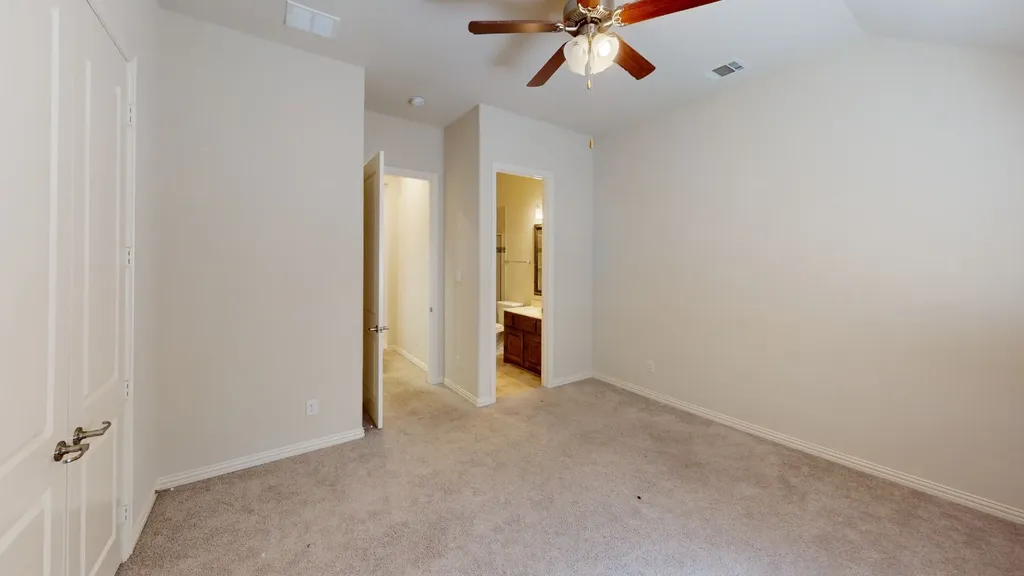 14712 Spitfire Trail Fort Worth TX 76262