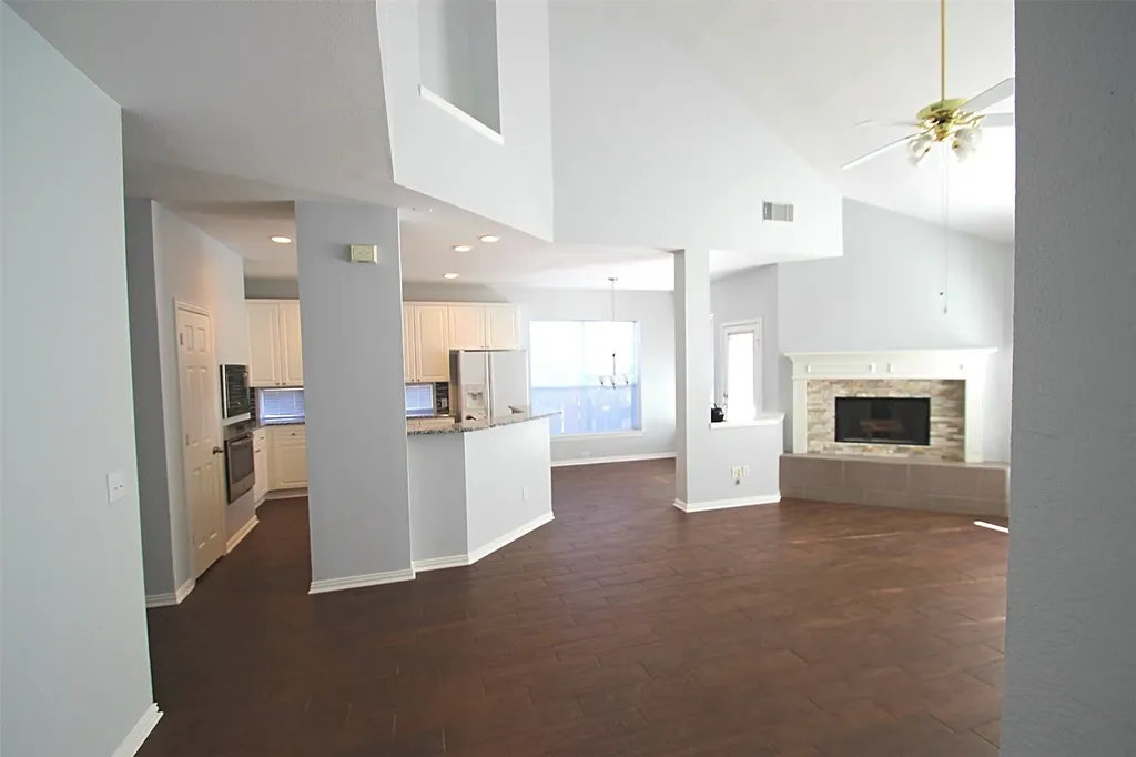 18620 Gibbons Drive Dallas TX 75287