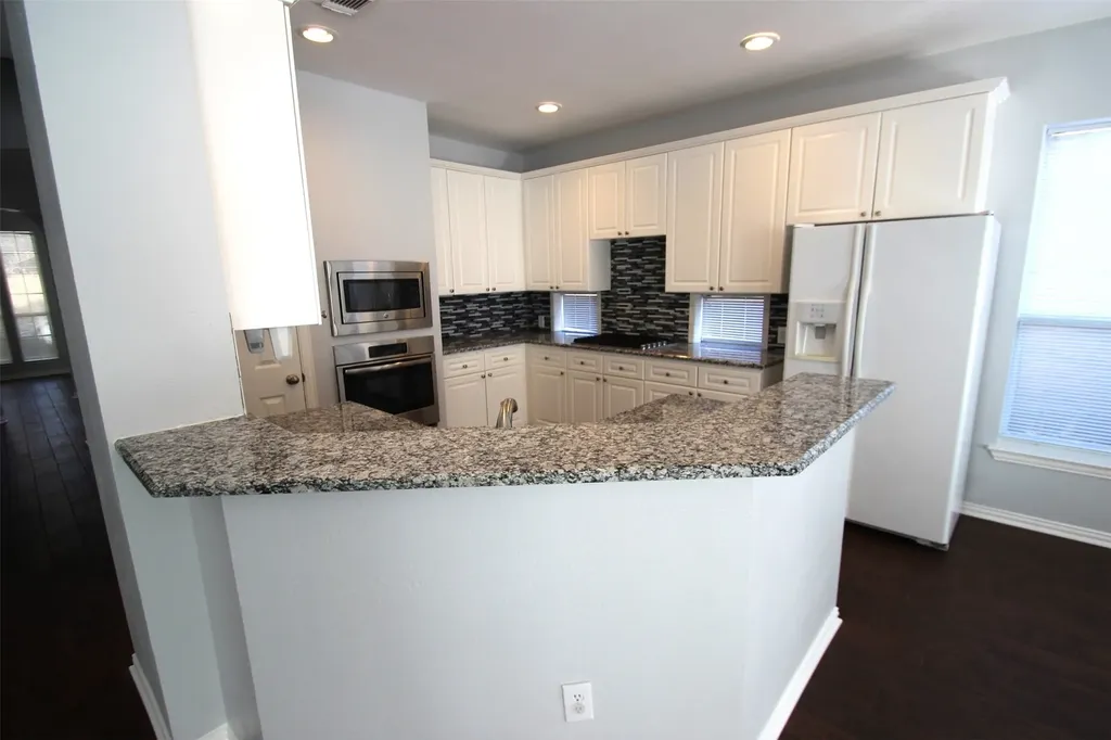 18620 Gibbons Drive Dallas TX 75287