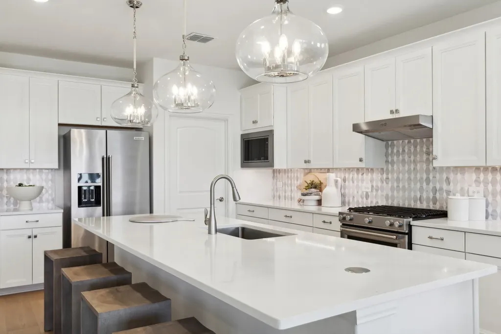 808 Cormorant Drive Mckinney TX 75071