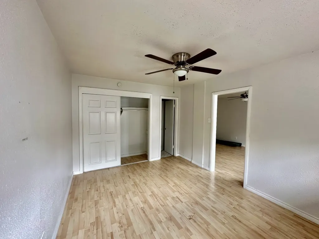 4115 Douglas Dallas TX 75219