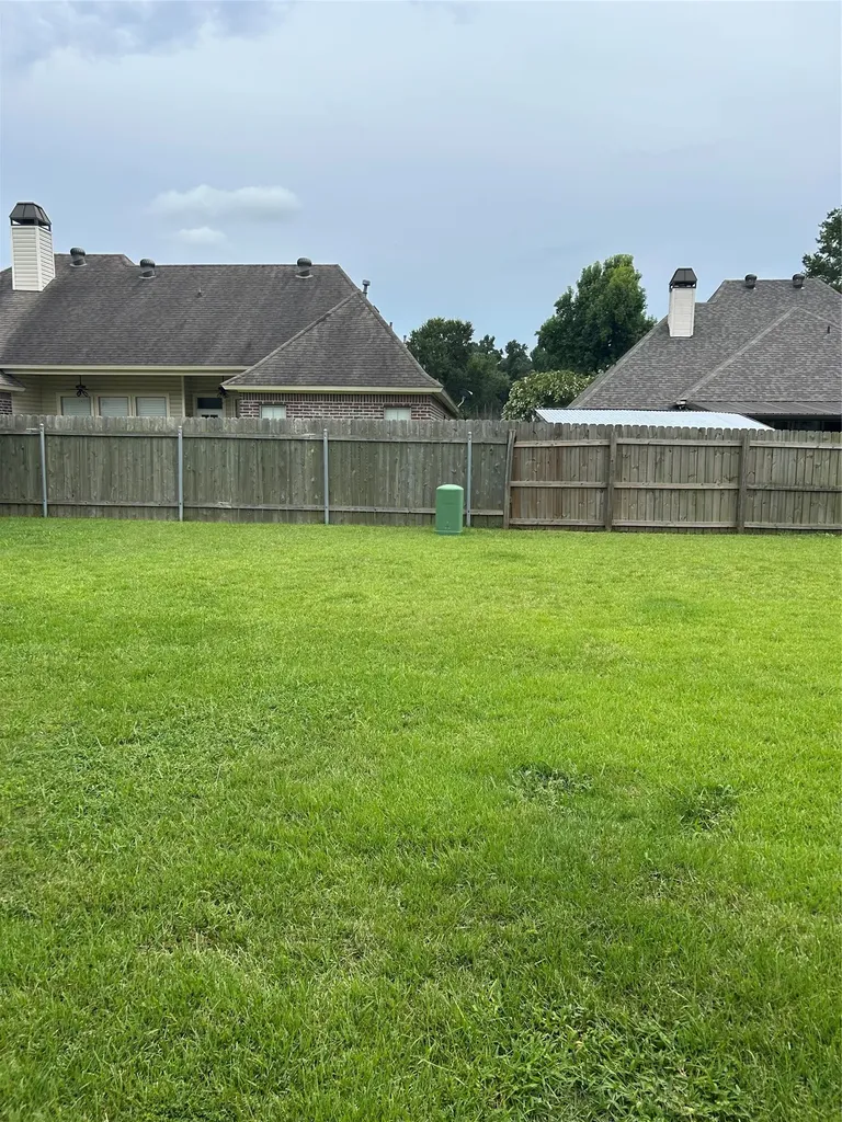 423 Hidden Oaks Circle Shreveport LA 71106