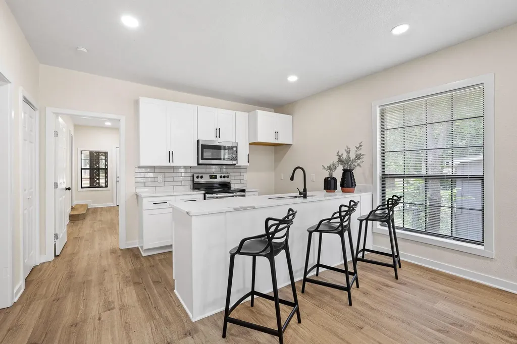 1320 W Morton Street Denison TX 75020