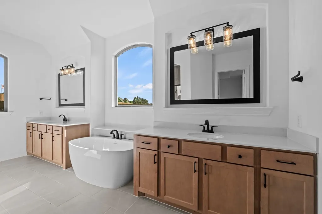228 Pine Leaf Trail Waxahachie TX 75160
