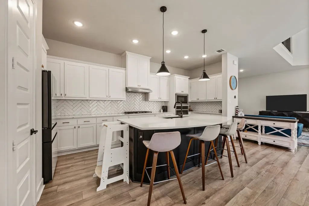 8849 Redding Street North Richland Hills TX 76180