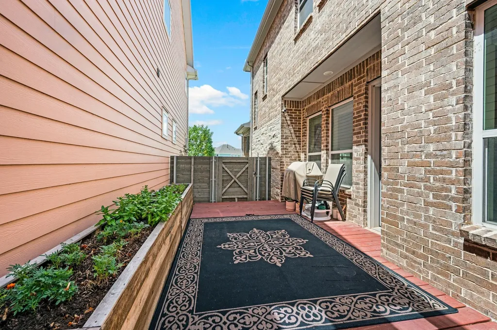 8849 Redding Street North Richland Hills TX 76180