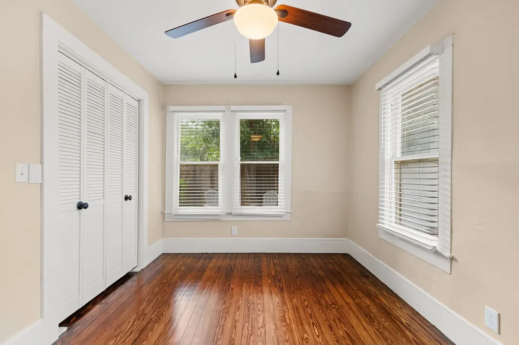 515 W 6th Street Mcgregor TX 76657