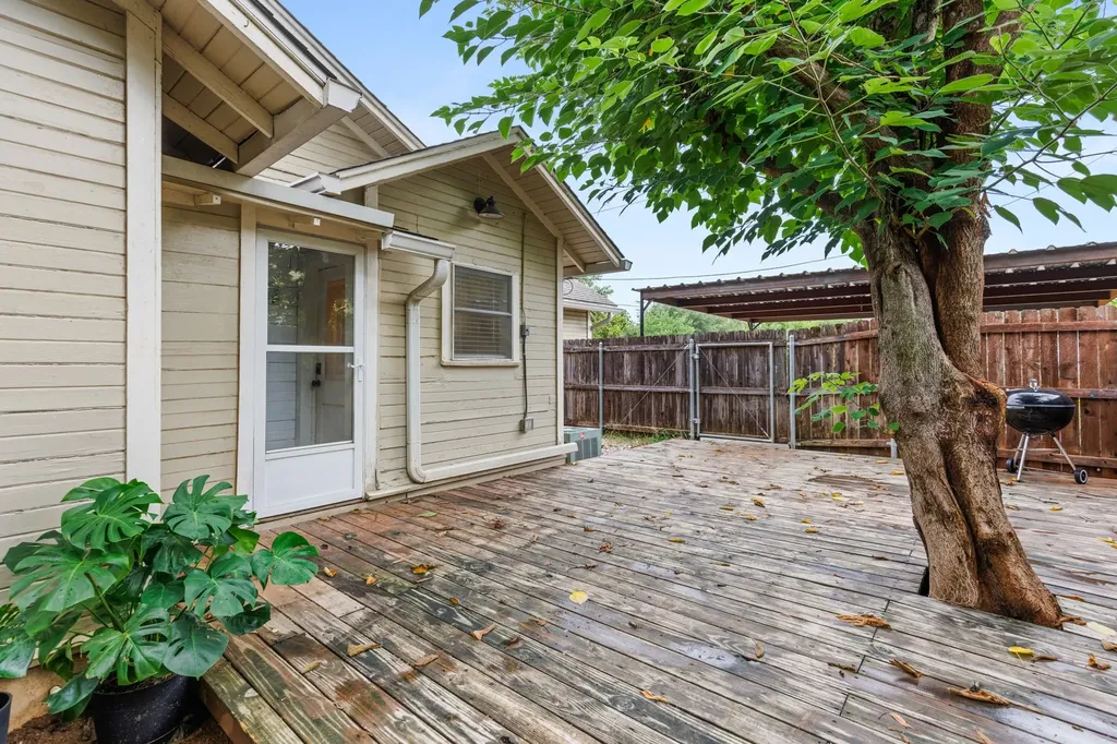 515 W 6th Street Mcgregor TX 76657