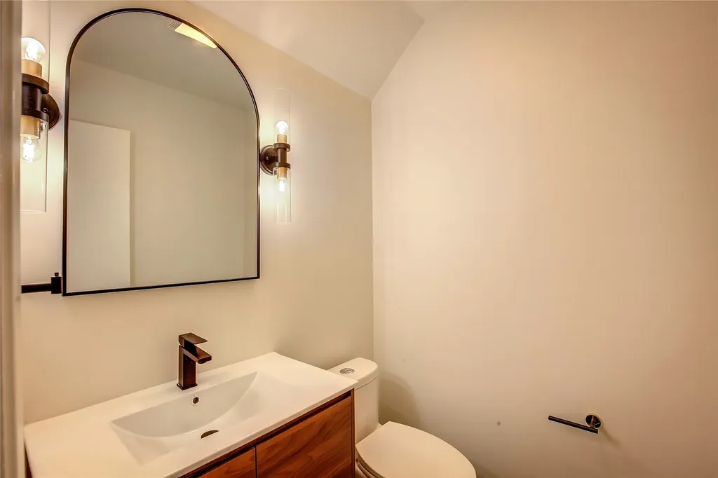 307 Oakmont Drive Trophy Club TX 76262
